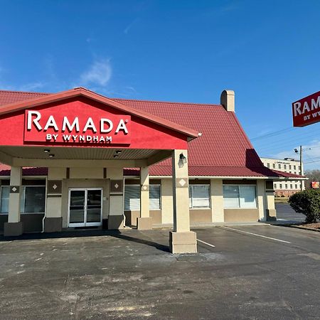 Hotel Ramada By Wyndham Lumberton Exterior foto