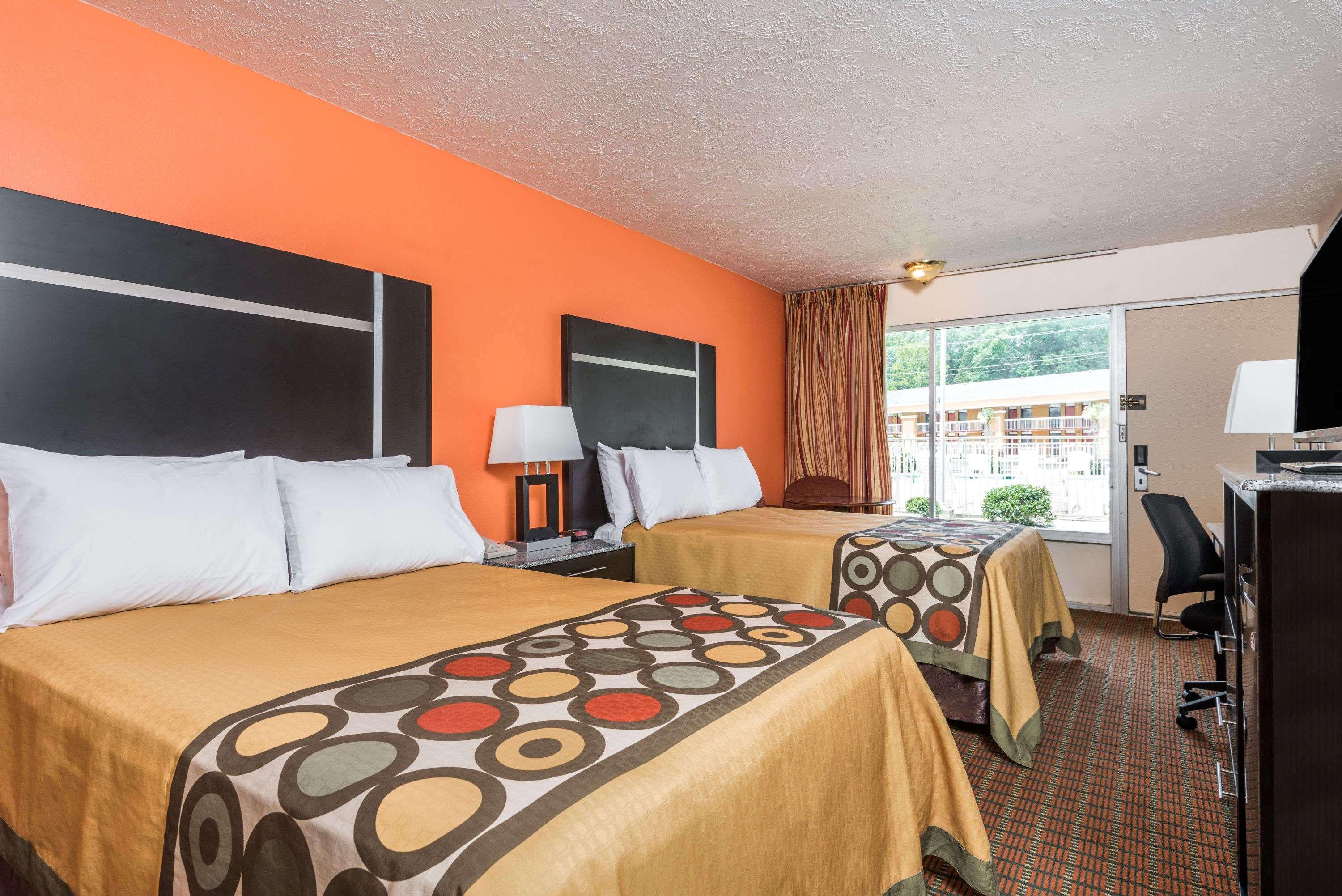 Hotel Ramada By Wyndham Lumberton Exterior foto