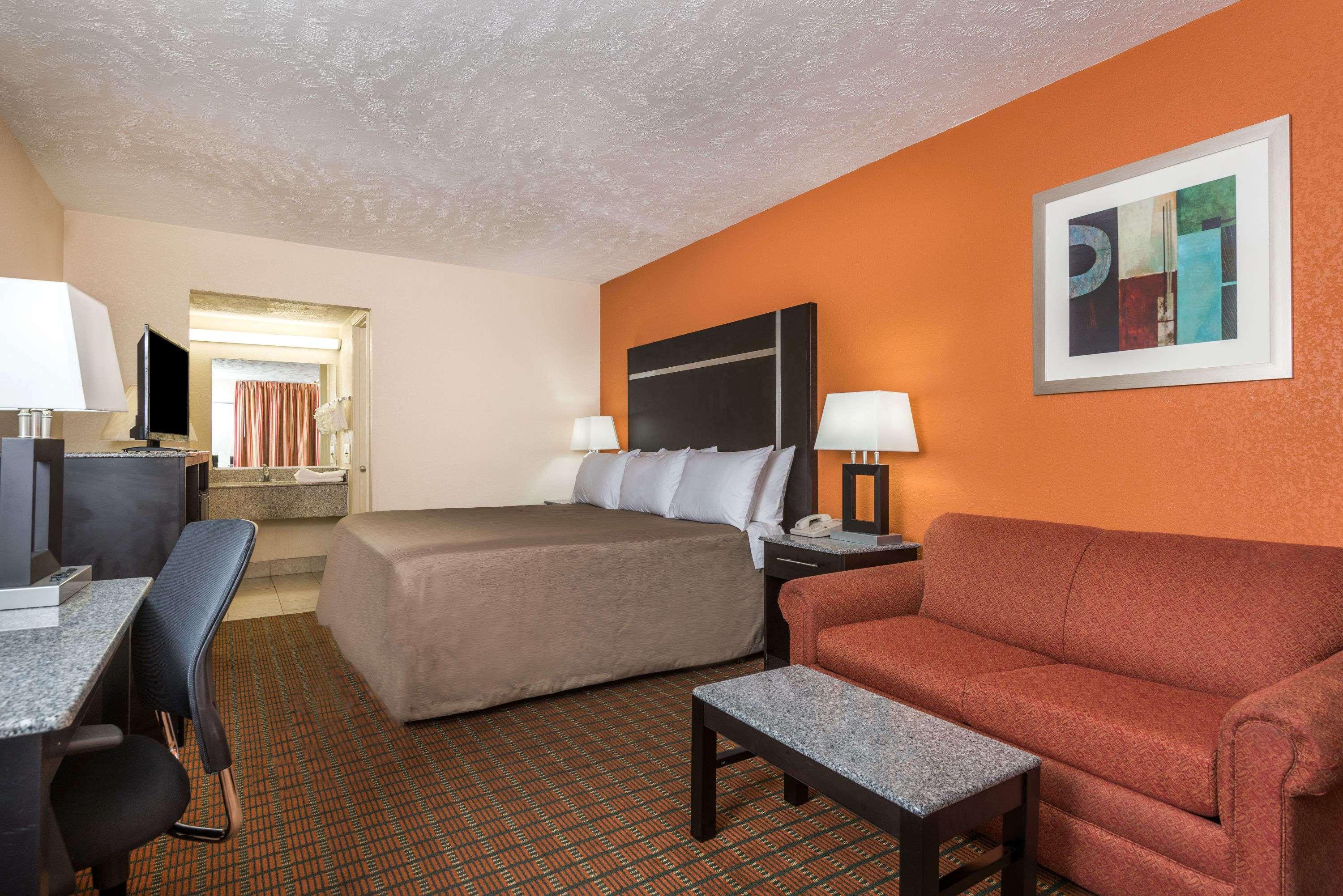 Hotel Ramada By Wyndham Lumberton Exterior foto